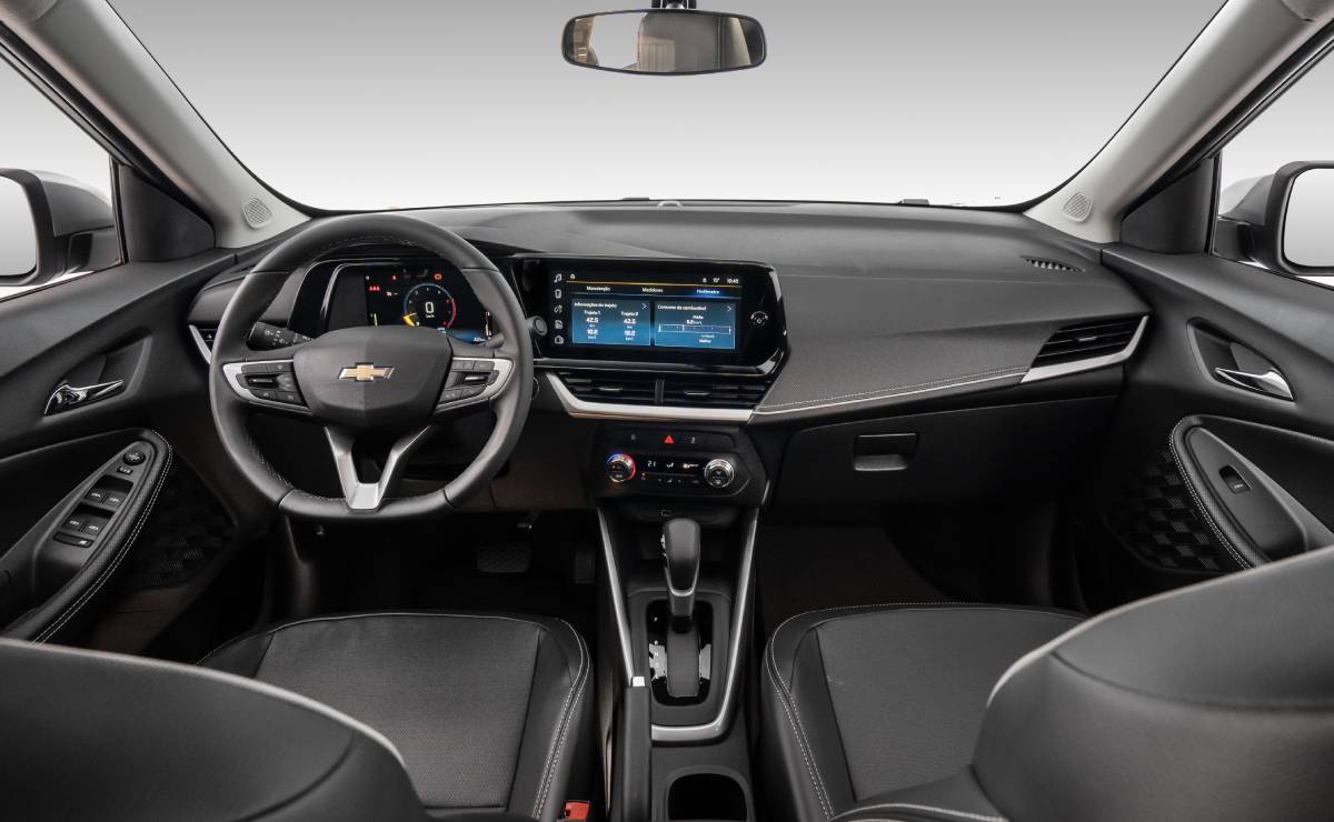 Chevrolet Montana Premier 2026 interior