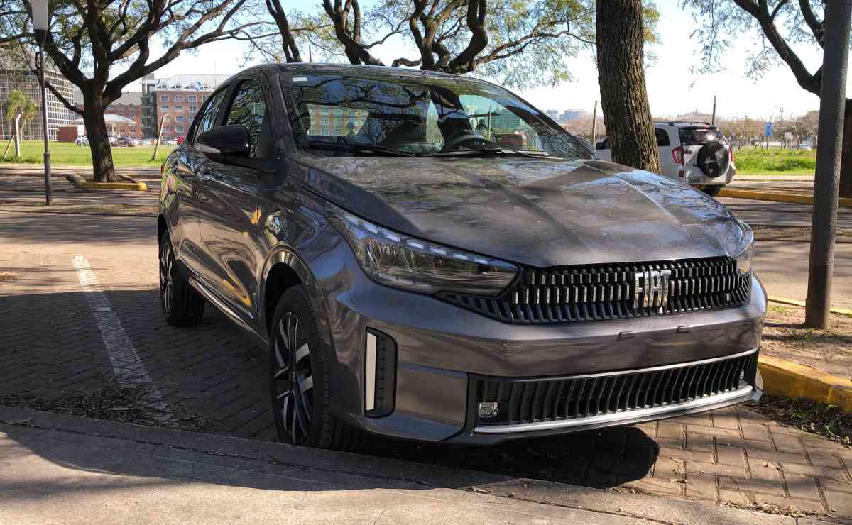 Fiat Cronos Precision Test Drive