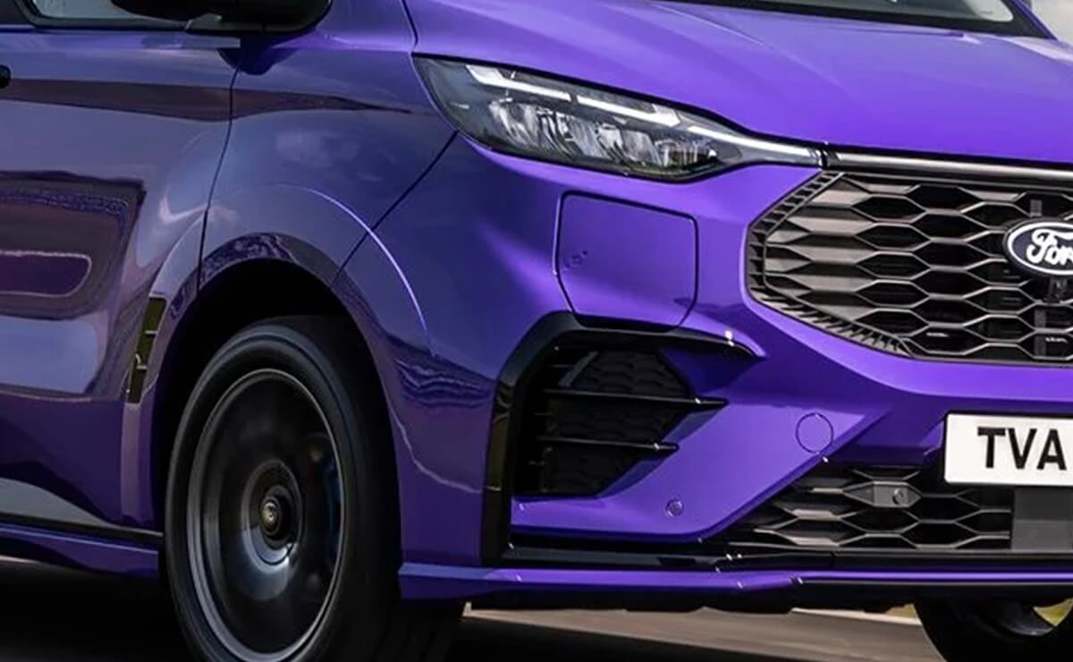 E-Tourneo Custom MS-RT, la nueva versión de la furgoneta de Ford