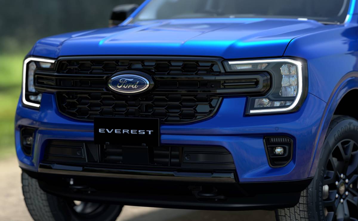Ford Everest Sport trompa