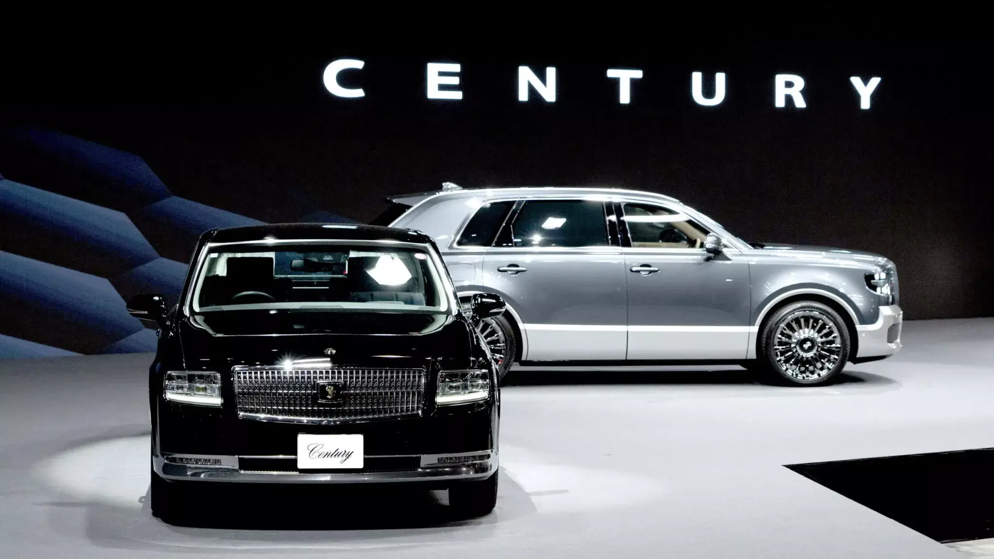 Gama Toyota Century