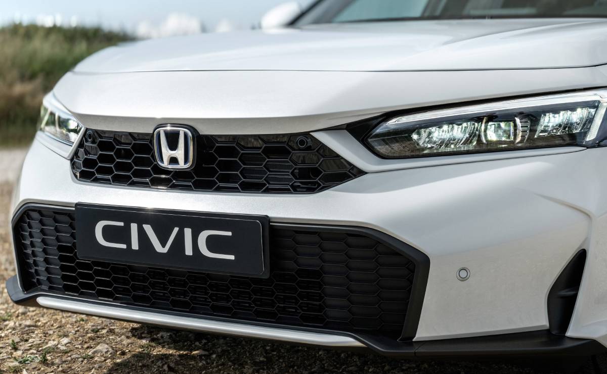 Honda Civic 2026 teaser 1