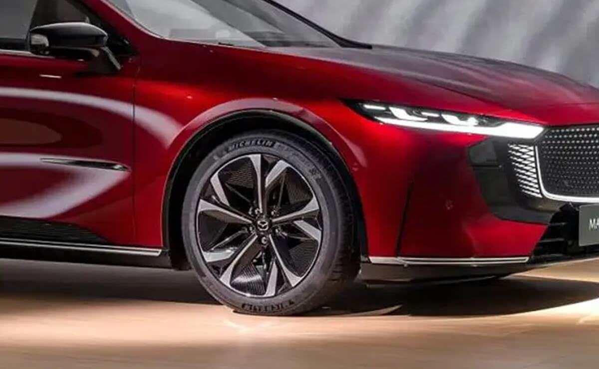 Mazda 6e, el sedán grande y eléctrico
