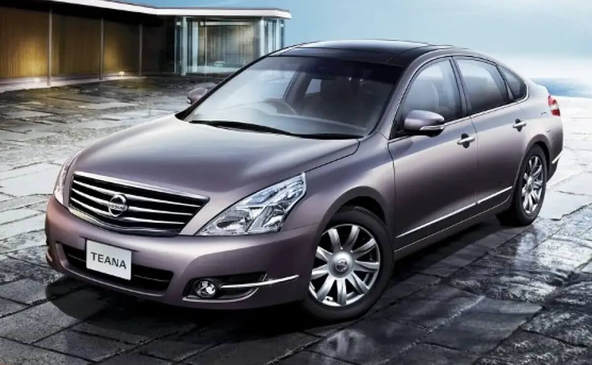 Nissan Teana en el pasado