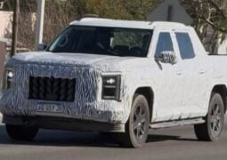 Nueva Volkswagen Amarok camuflada