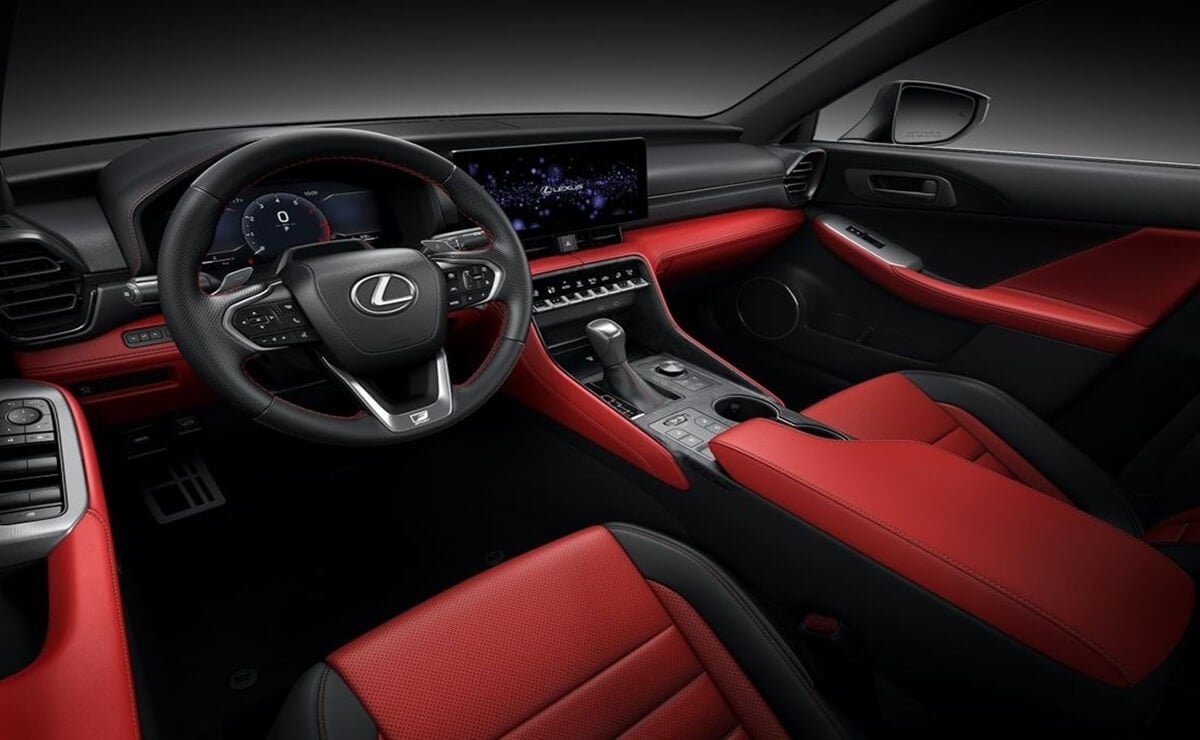 Nuevo Lexus IS por dentro