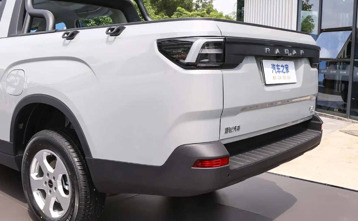 Pick up Geely RD6 caja
