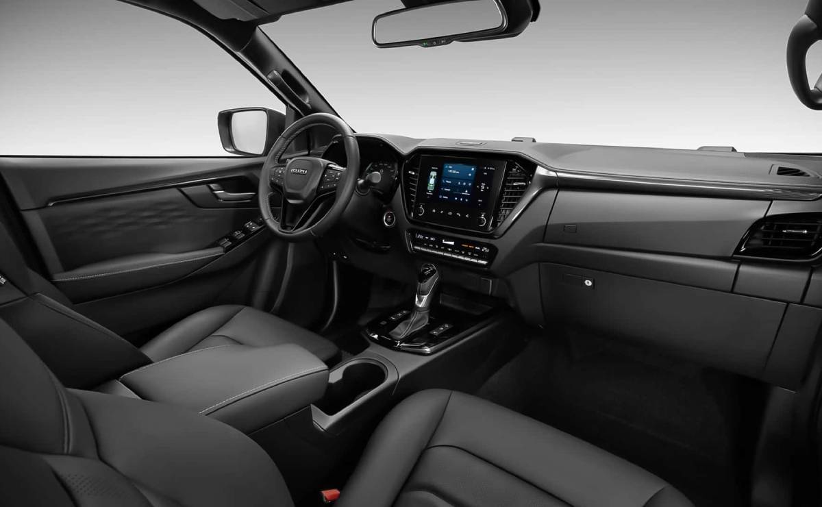 Pick up Isuzu D Max interior 1