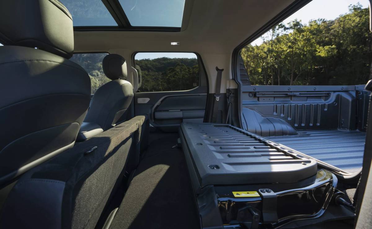 Pick up MG U9 interior caja