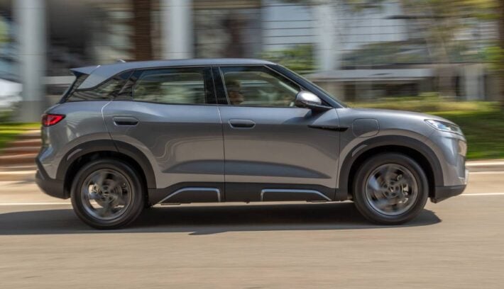SUV BYD Yuan Pro perfil