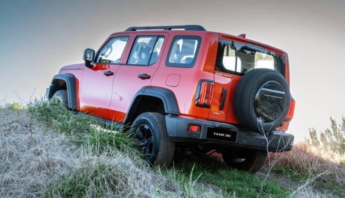 SUV GWM Tank 300 lanzamiento trasera