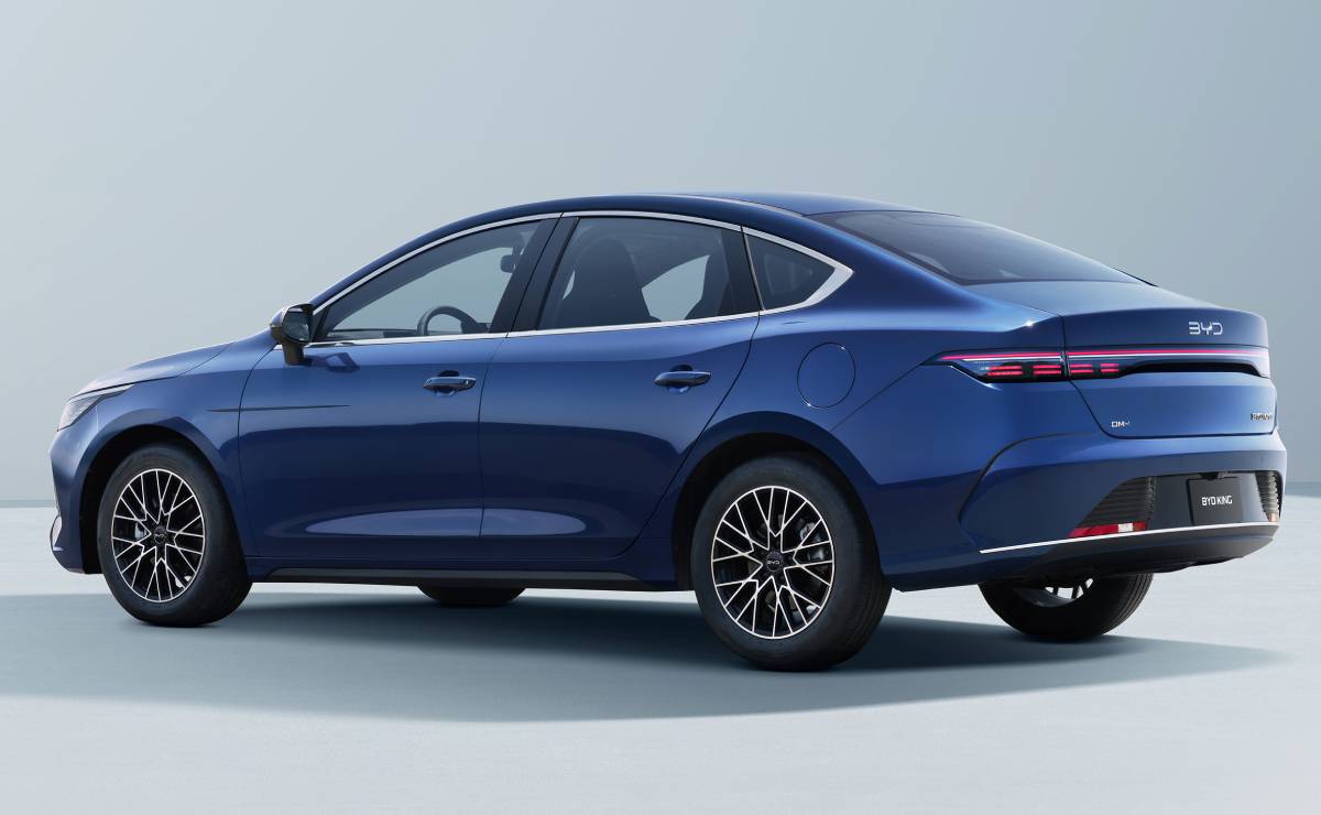 Sedan BYD King 2025 trasera