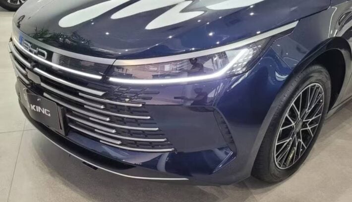 Sedan BYD King teaser 2