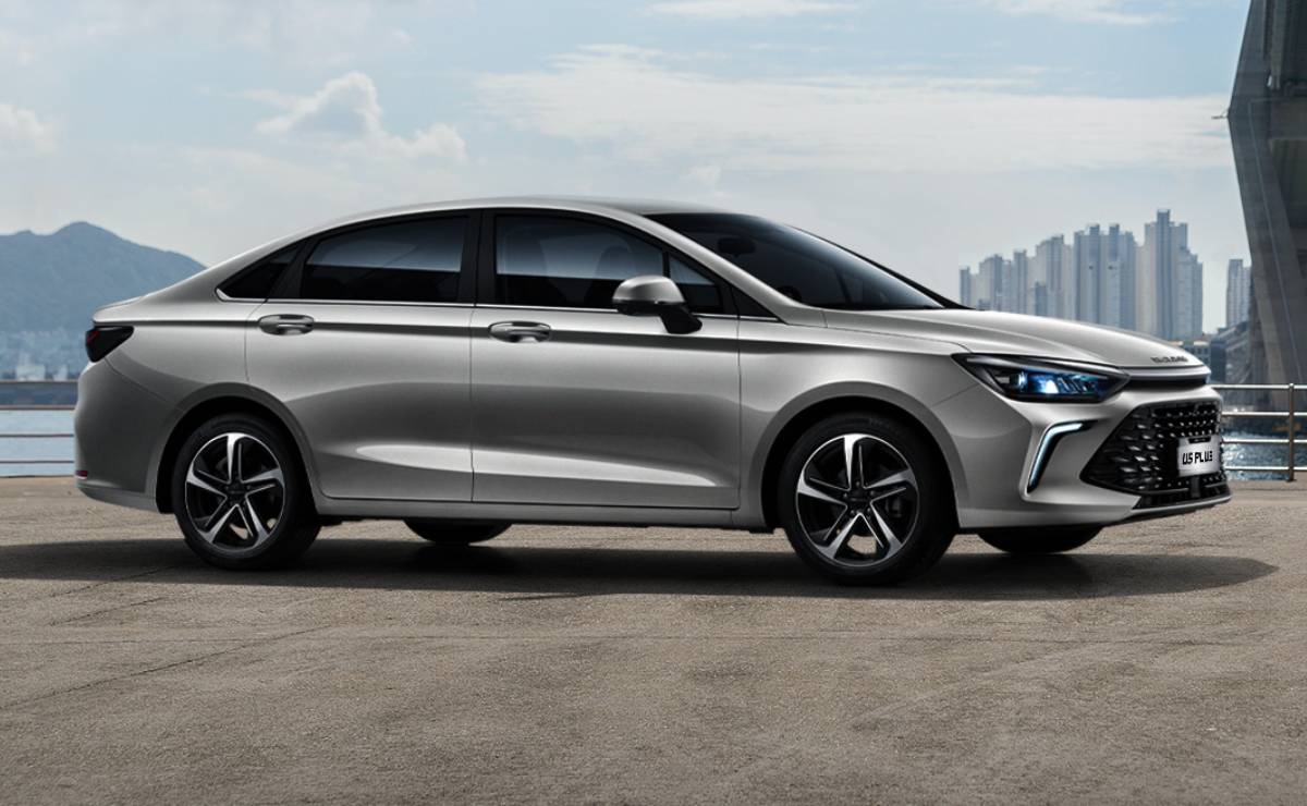 Sedan Baic U5 Plus perfil