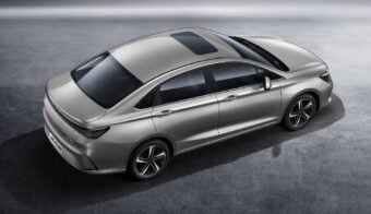 Sedan Baic U5 Plus trasera