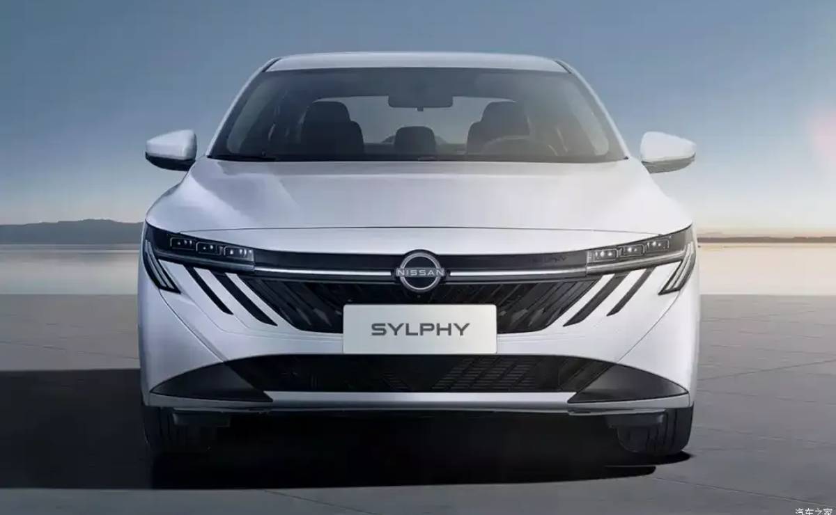 Sedan Nissan Sylphy 2026 trompa