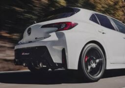 Toyota GR Corolla 2026 cola