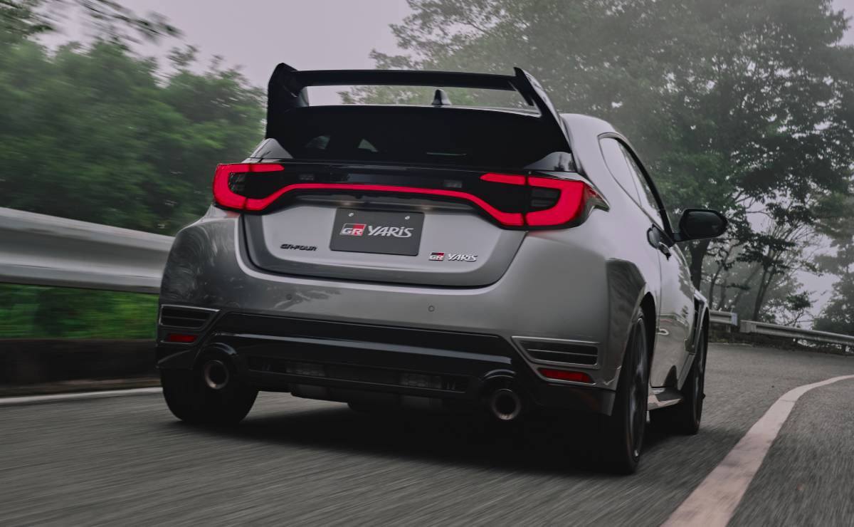Toyota GR Yaris Aero Performance Package accion trasera