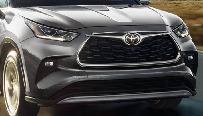 Toyota Highlander 2026 teaser