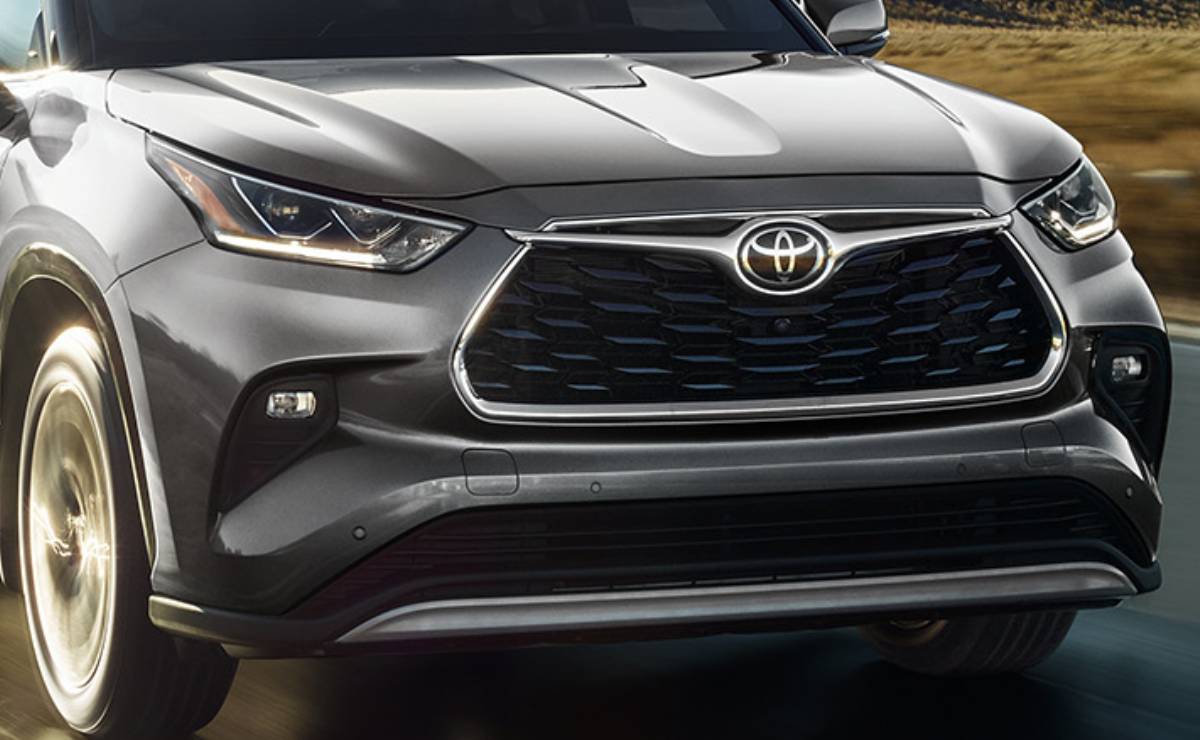 Toyota Highlander 2026 teaser