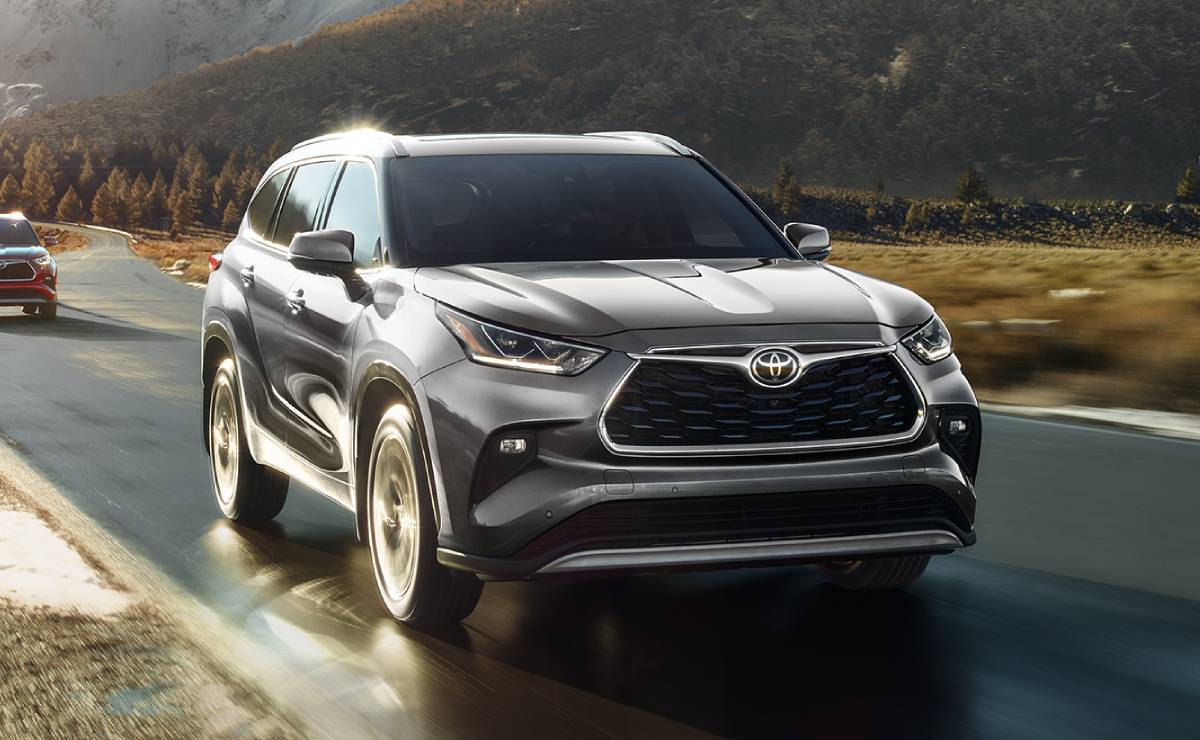 Toyota Highlander 2026 trompa