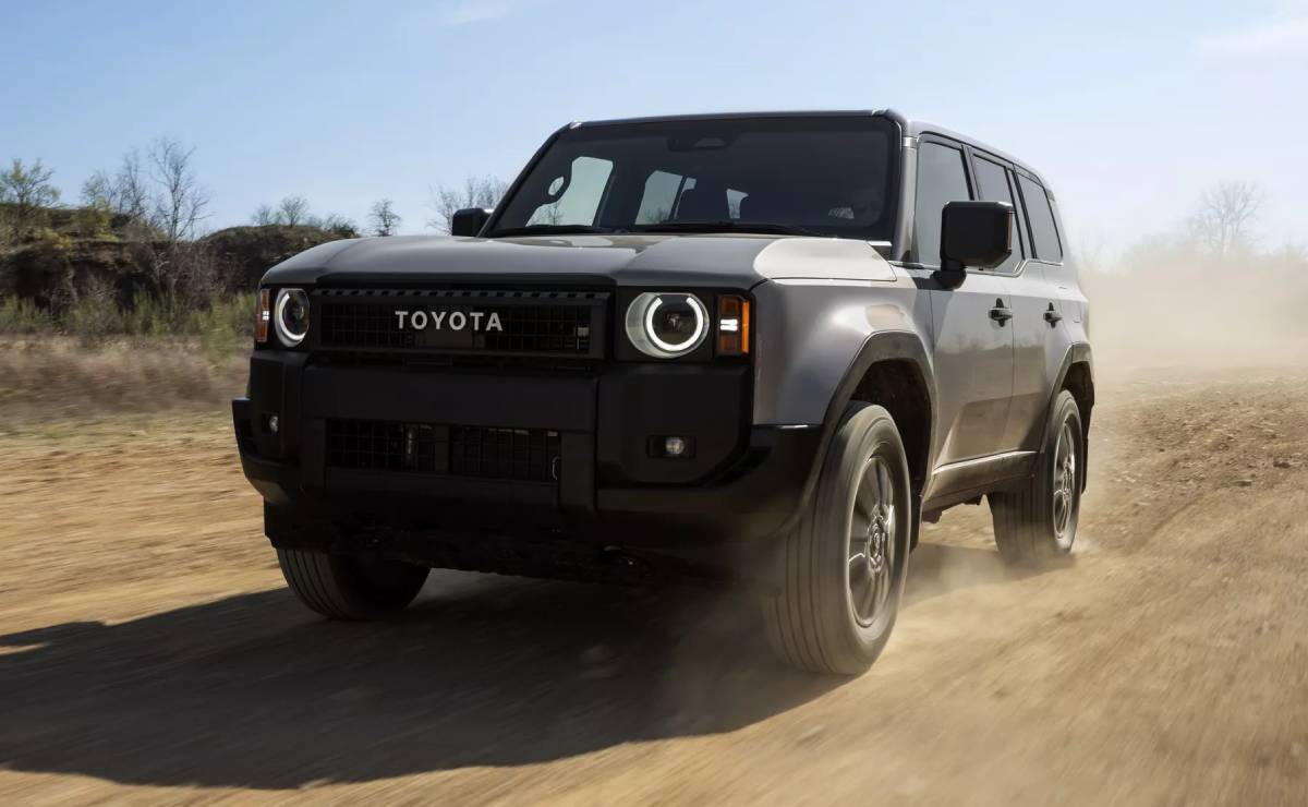 Toyota Land Cruiser 2026 accion