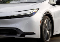 Versiones y precios del Toyota Prius