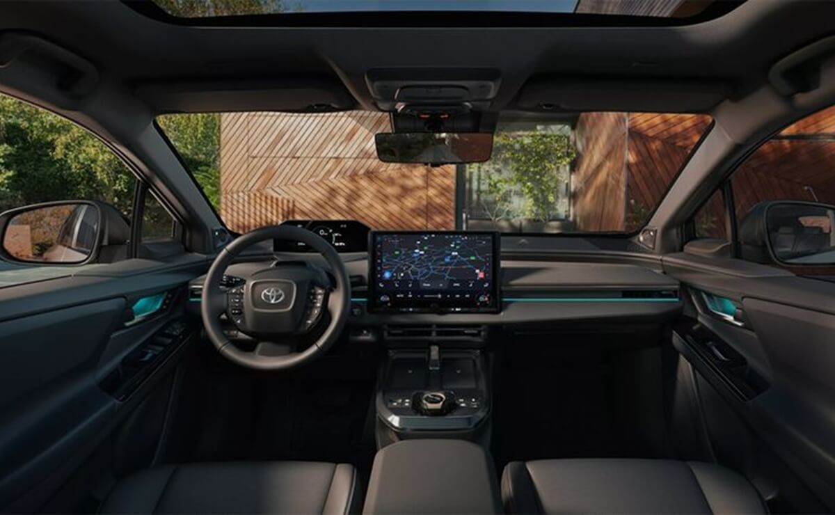 Toyota bZ4X 2026 interior