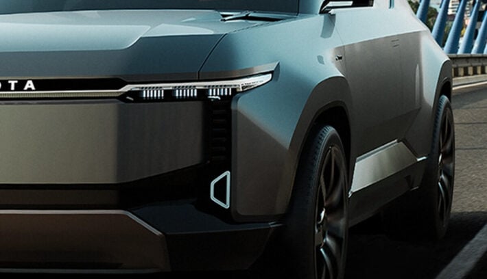 Toyota renueva el Land Cruiser y RAV4