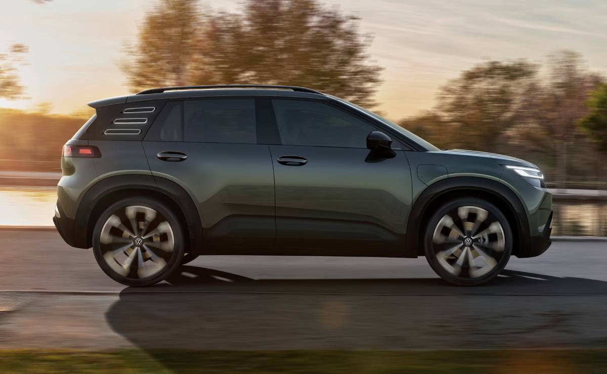 Volkswagen ID.CROSS accion perfil