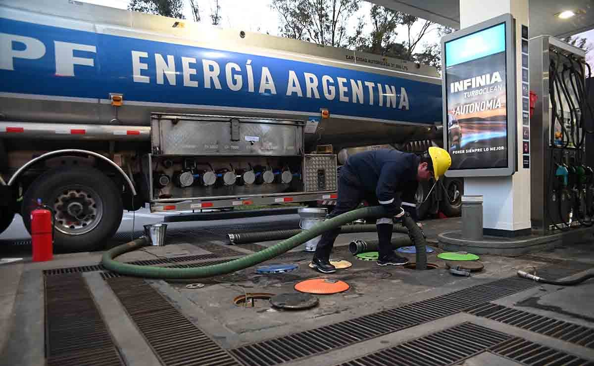 YPF Refineria La Plata 1