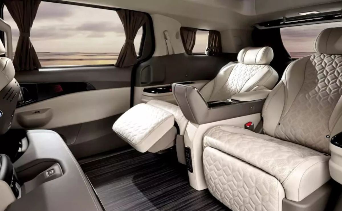 Kia Carnival Hi Limousine 2026 