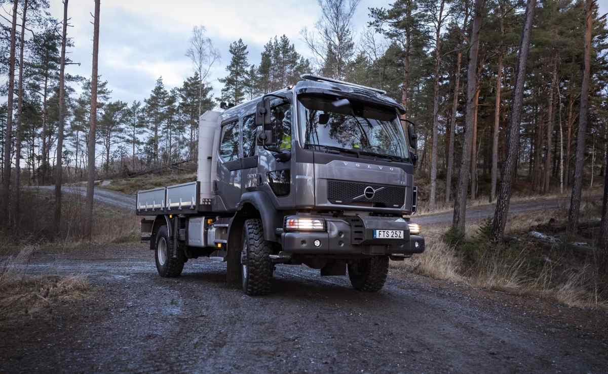 Volvo FL 4x4 2026