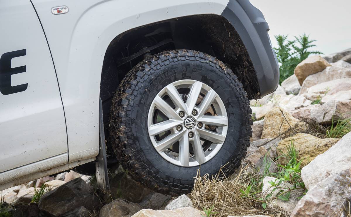 Bridgestone Firestone nueva linea neumaticos