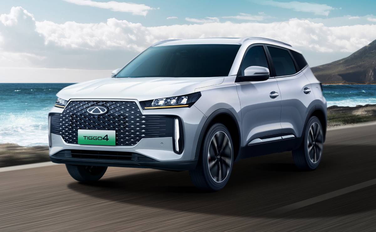 Chery Tiggo 4 Hybrid accion