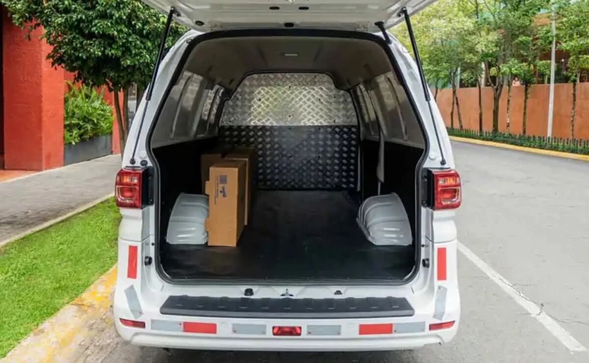 Dongfeng M3 2025 espacio de carga