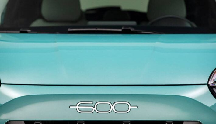 Se lanzó el nuevo Fiat 600: características, equipamiento y precio 1 Fiat 600 lanzamiento teaser