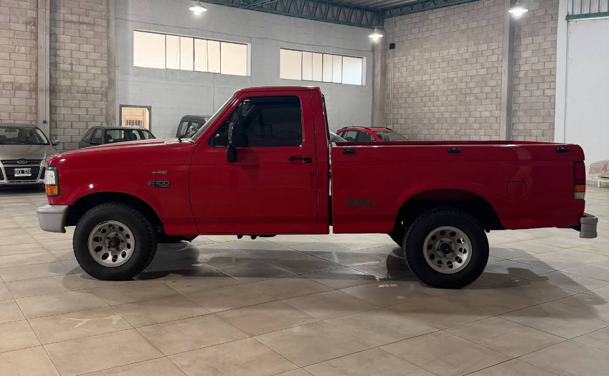 Ford F100 1997 perfil