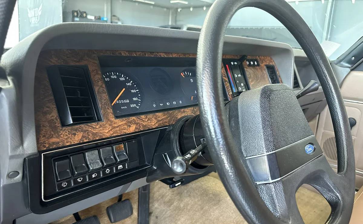 Ford Falcon GL 1991 kilometraje