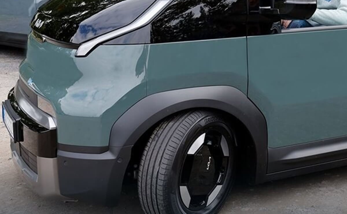 Kia va por Toyota con esta nueva minivan: ¿qué tiene y cuál es su precio? 1 Kia PV5, la nueva furgoneta eléctrica