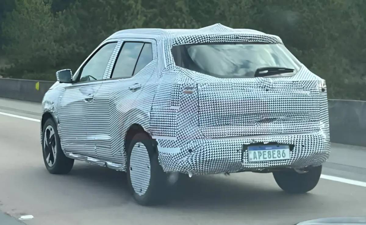 Nissan Kait camuflado 2