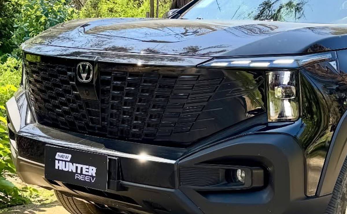 Pick up Changan Hunteer REEV teaser