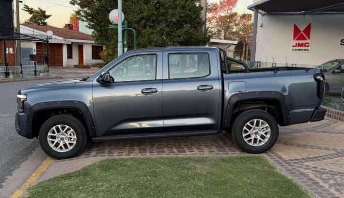 Pick up JMC GRAND AVENUE GL perfil