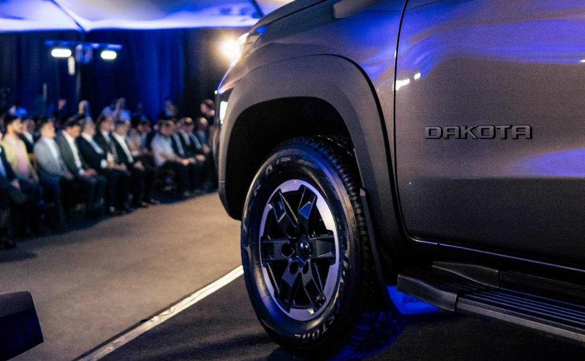 RAM Dakota antes despues