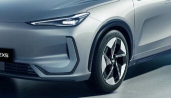 SUV Geely EX5 teaser faro