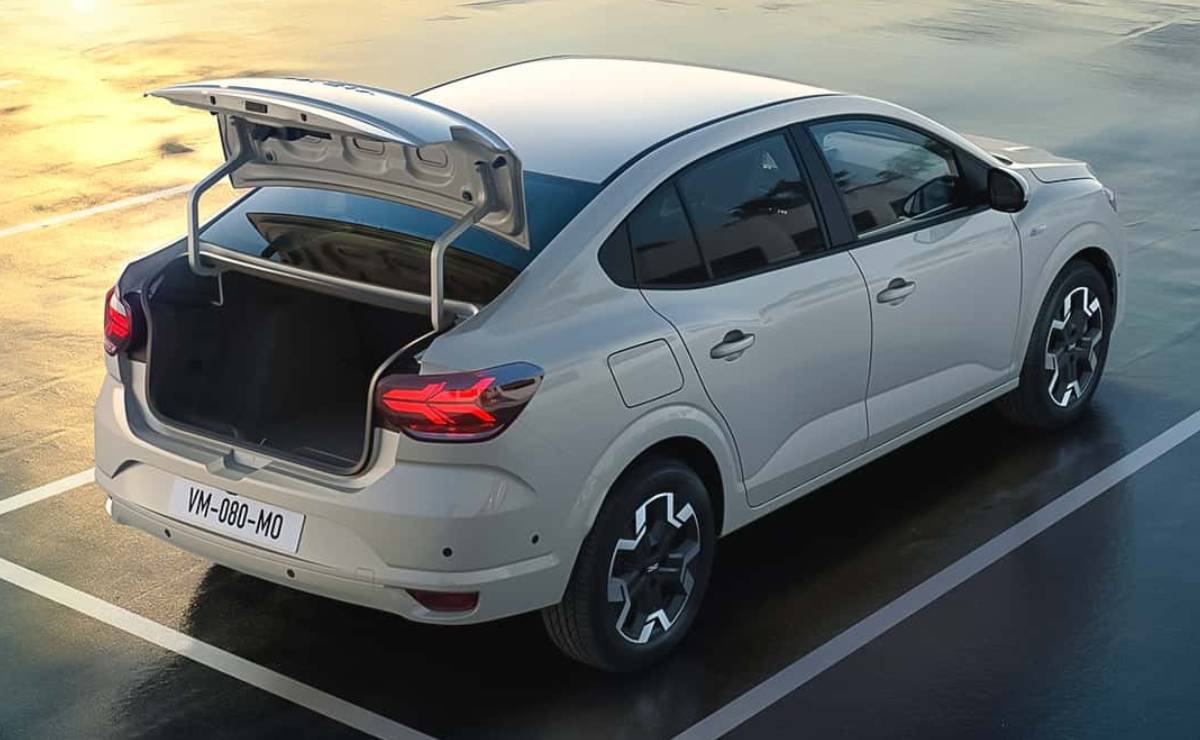 Sedan Dacia Logan 2026 baul