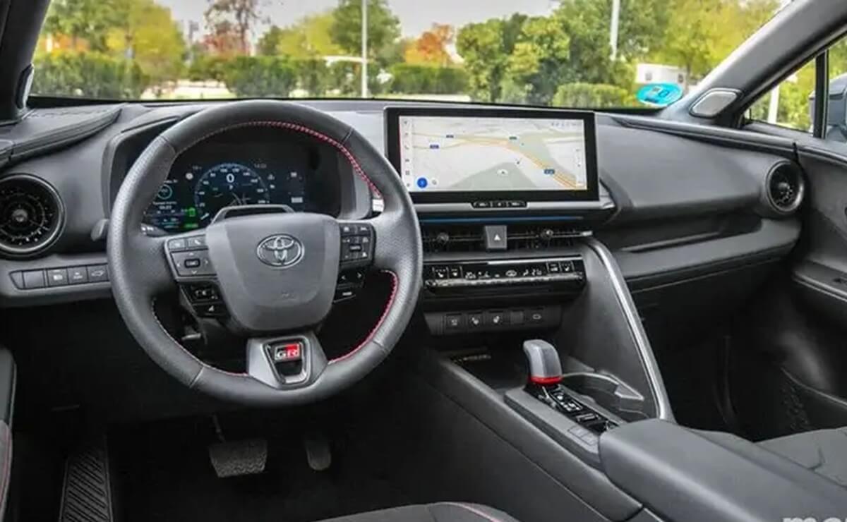 Toyota C HR 2026 interior