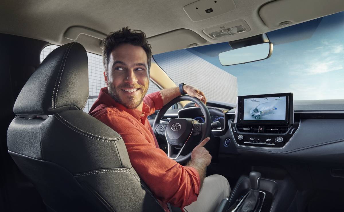 Toyota Corolla interior 1
