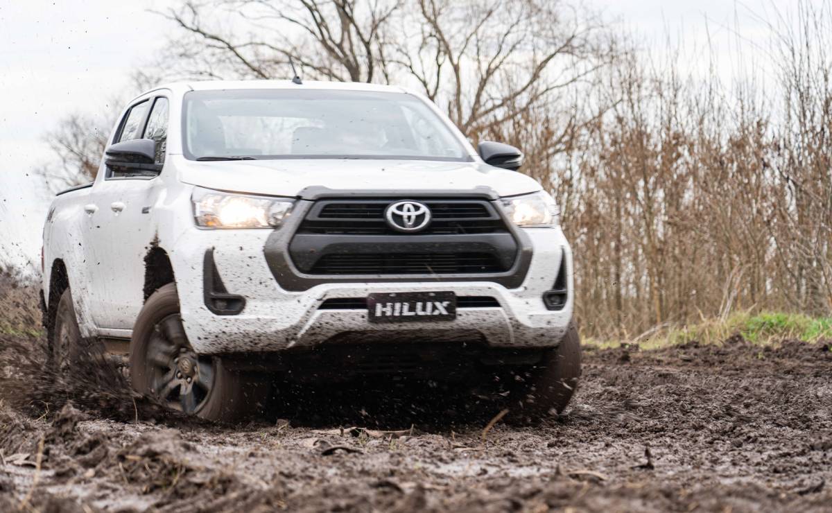 Toyota Hilux SR accion