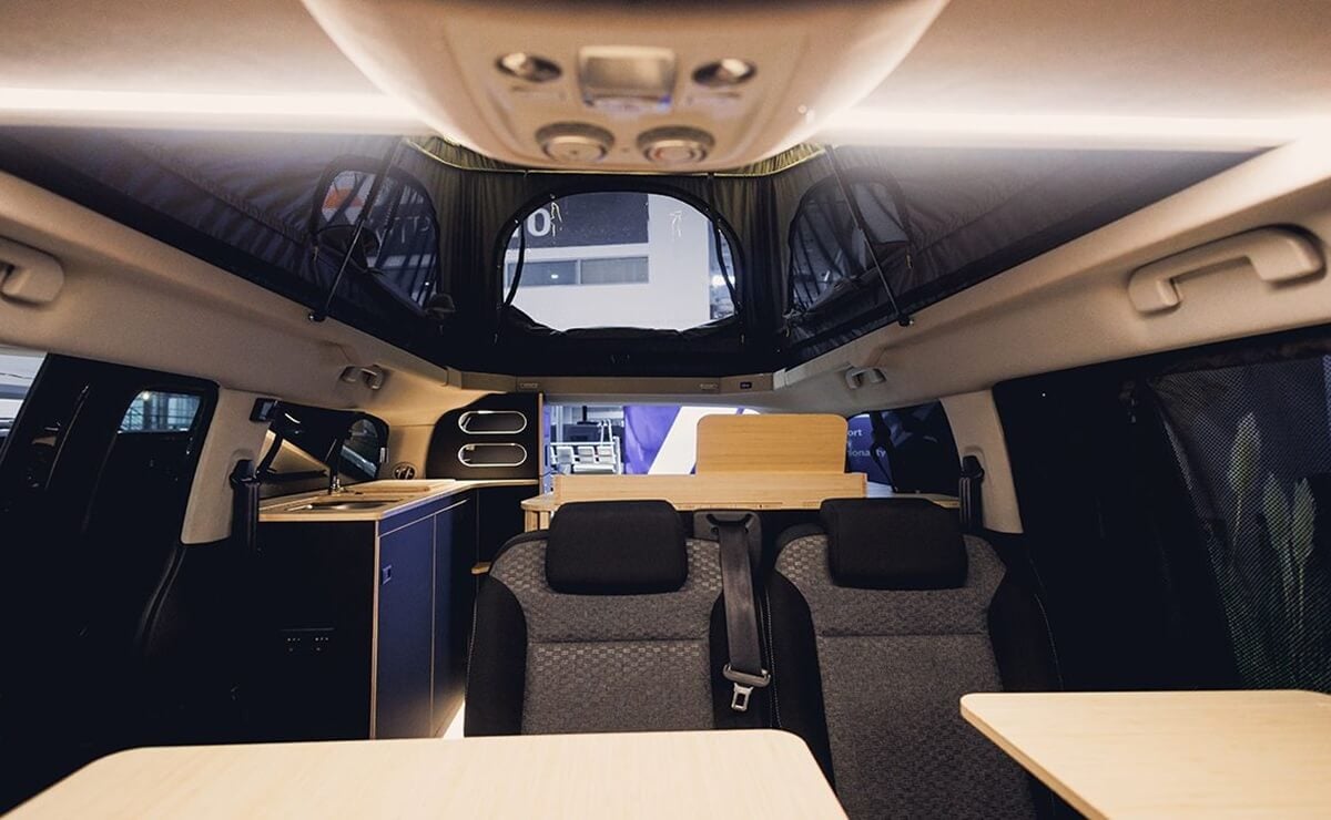 Toyota PROACE Verso Tanuki interior